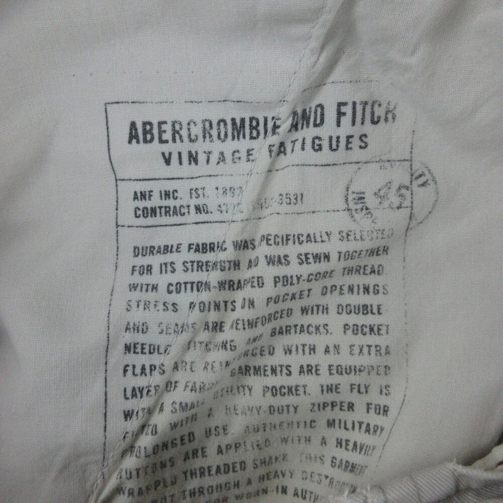 Abercrombie & Fitch Shorts Mens 32 Beige Thrashed Distressed Cargo 33x10*